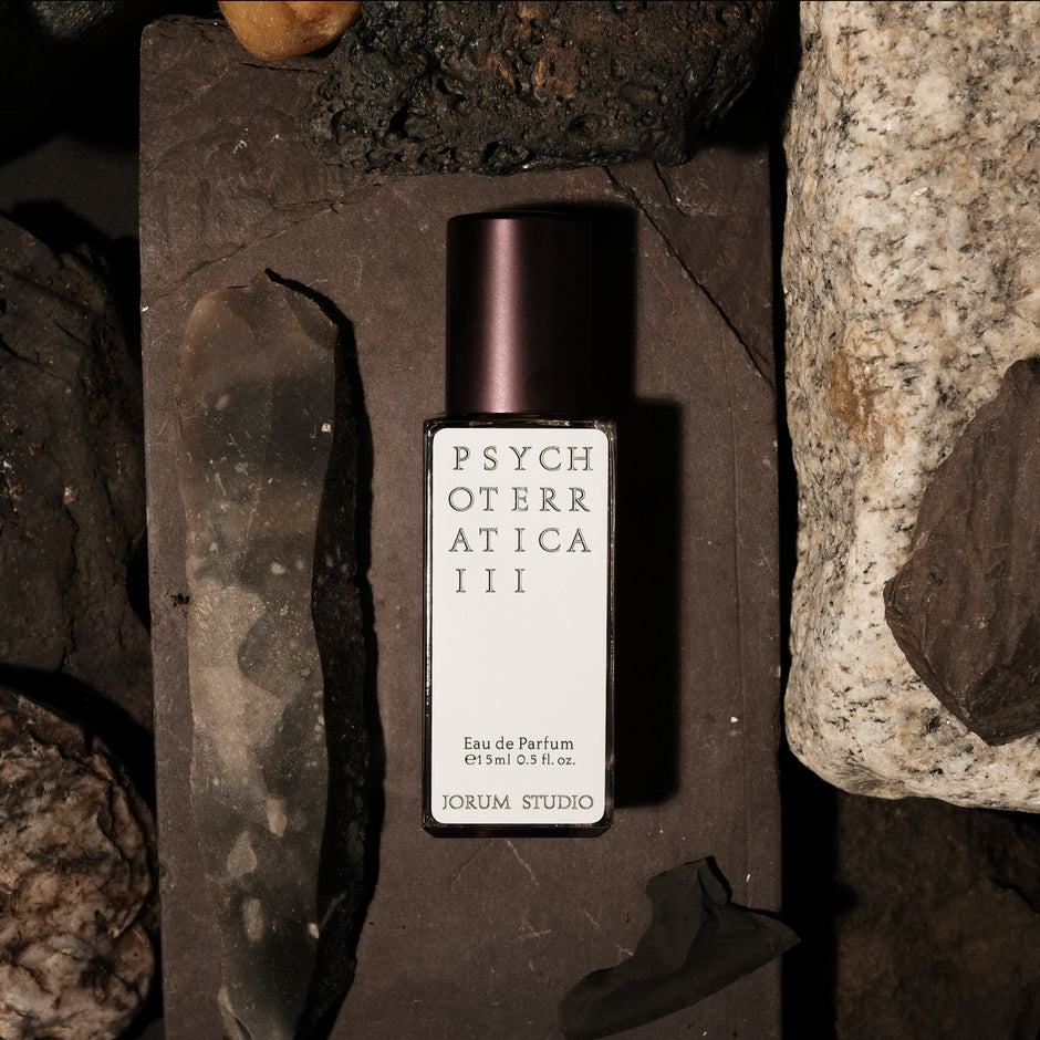 Psychoterratica: A Collaborative Perfumery Project